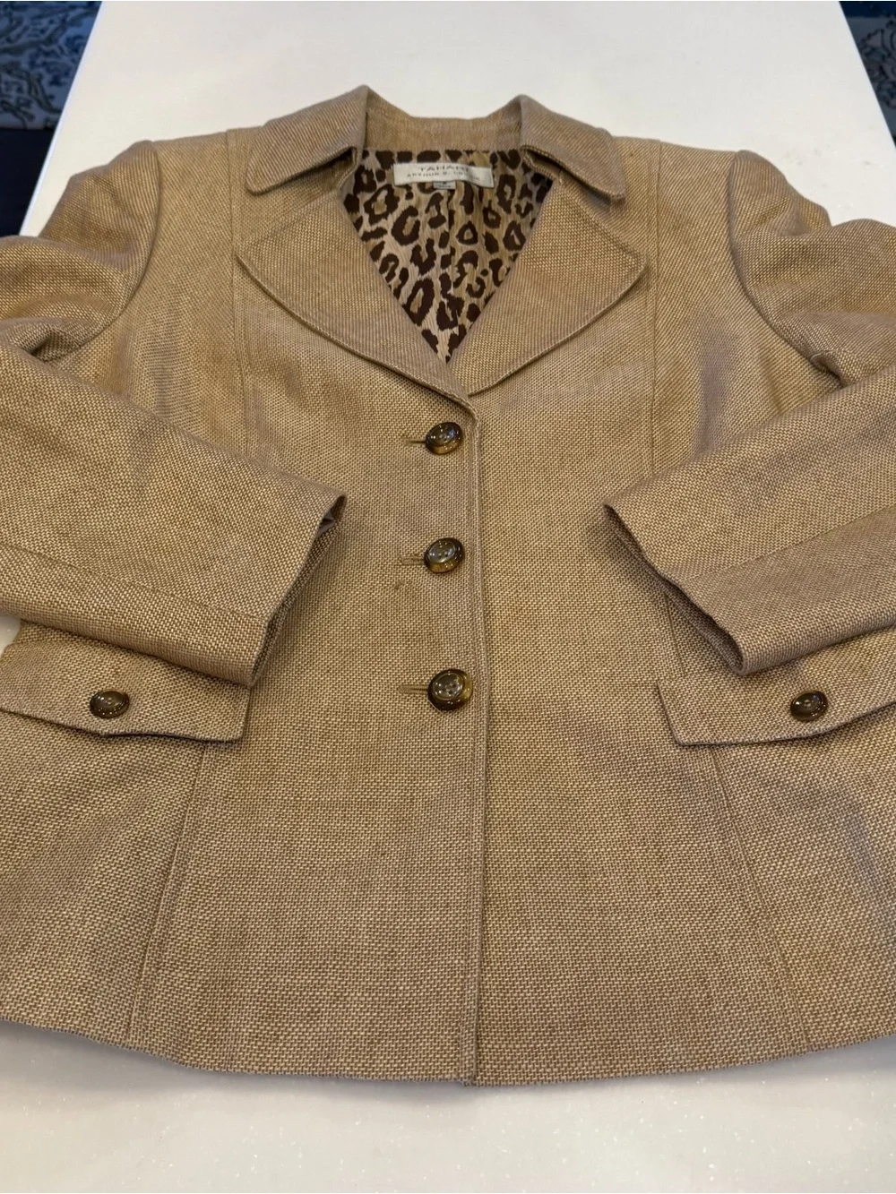 Tahari Arthur S Levine excellent women’s